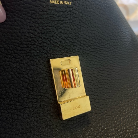 CHLOÉ
Leather Crossbody Bag - Picture 3 of 8